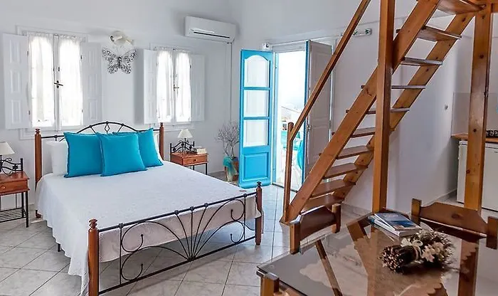 Abelonas Retreat 4* Imerovigli (Santorini)
