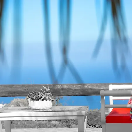 Abelonas Retreat Imerovigli (Santorini)