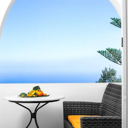 Abelonas Retreat Imerovigli (Santorini)