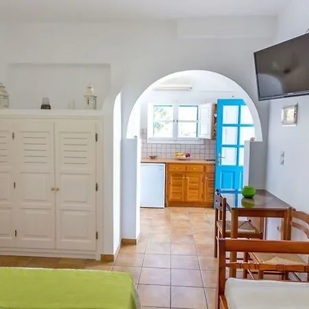 Abelonas Retreat 3* Imerovigli (Santorini)