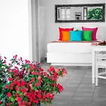 Abelonas Retreat Aparthotel Imerovigli (Santorini)